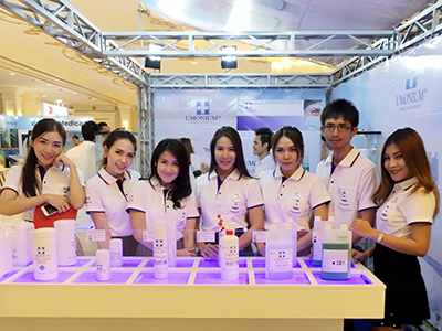 บริษัท เอสเค เมดิเทค จำกัด ได้ร่วมกับทาง Umonium ออกบูธเพื่อให้ข้อมูลสินค้า และเลี้ยงขอบคุณลูกค้า ประจำปี 2559